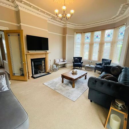 Carlibar Villa Barrhead エクステリア 写真