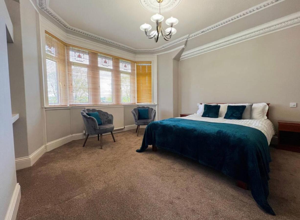 Carlibar Villa Barrhead エクステリア 写真