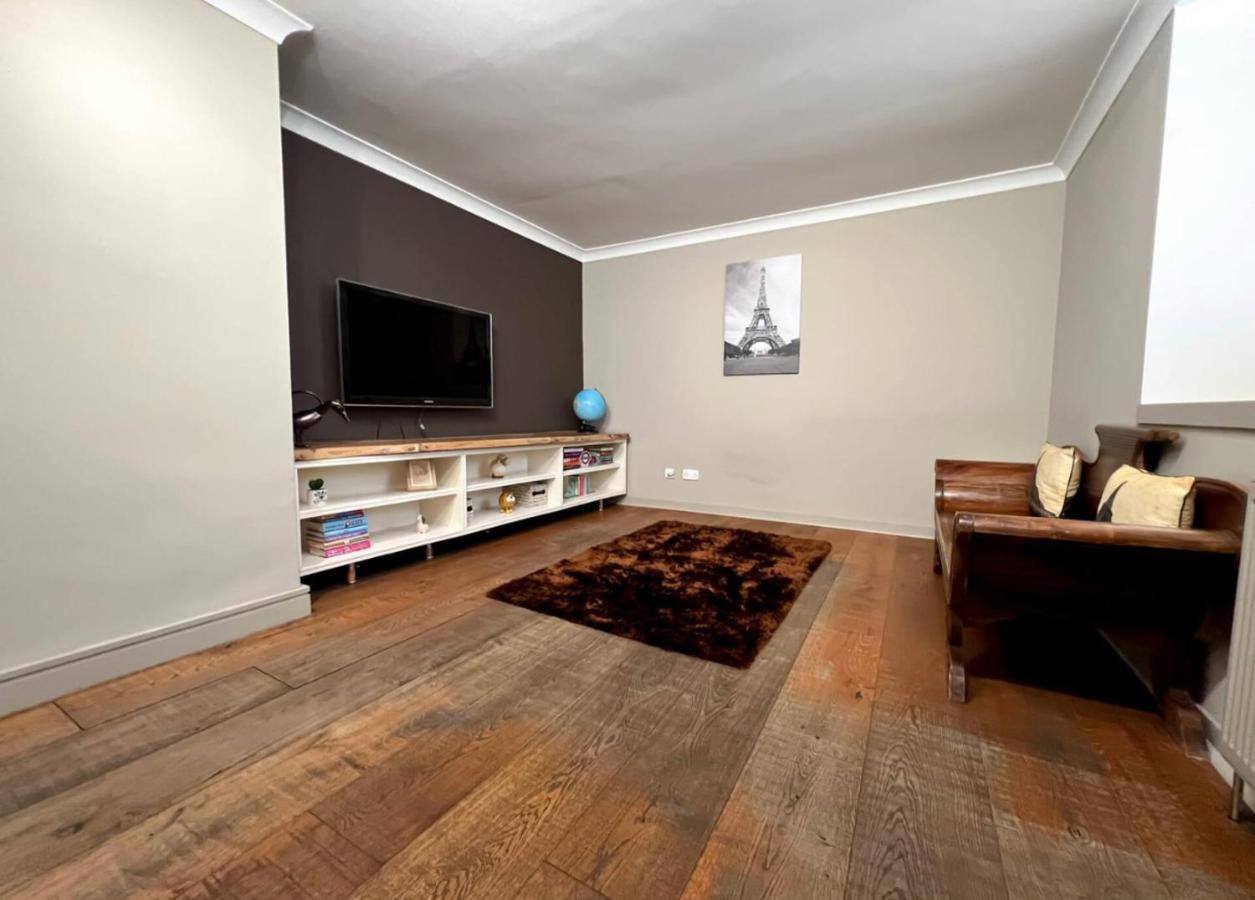 Carlibar Villa Barrhead エクステリア 写真