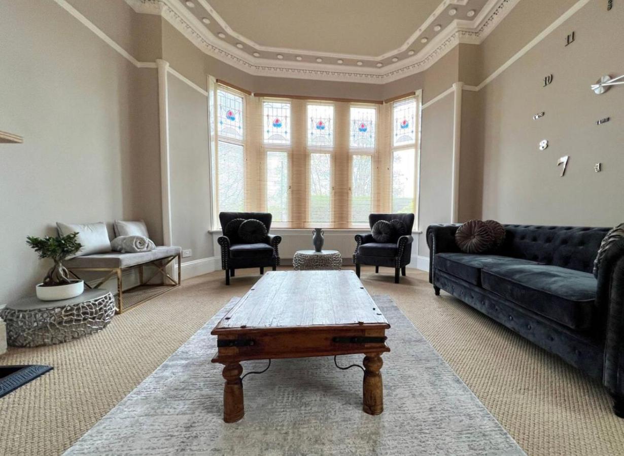 Carlibar Villa Barrhead エクステリア 写真