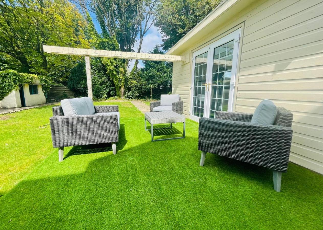 Carlibar Villa Barrhead エクステリア 写真