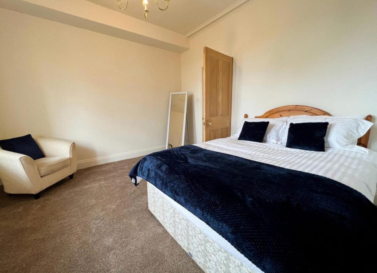 Carlibar Villa Barrhead エクステリア 写真